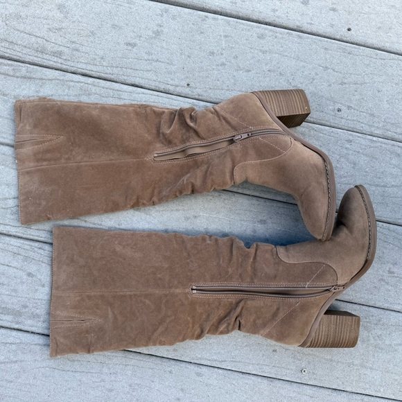 Faux Suede Knee High Boots - Picture 3 of 3